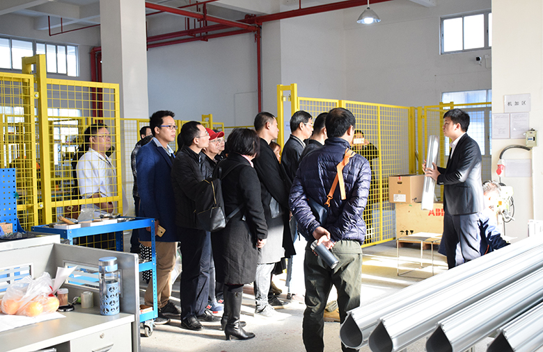 歡迎創業導師朋友蒞臨銳天考察交流